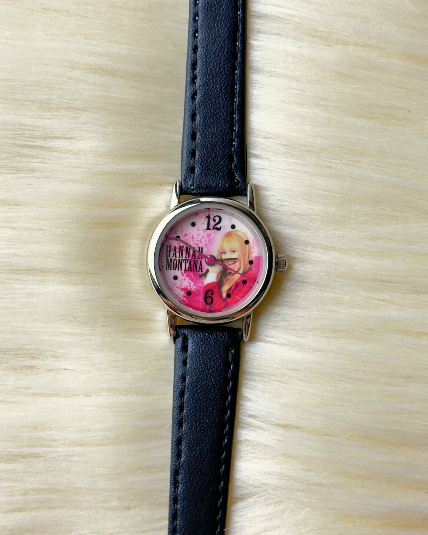 Vintage Hannah Montana Ladies’ Silver-Tone Quartz Watch – Pink Character Dial