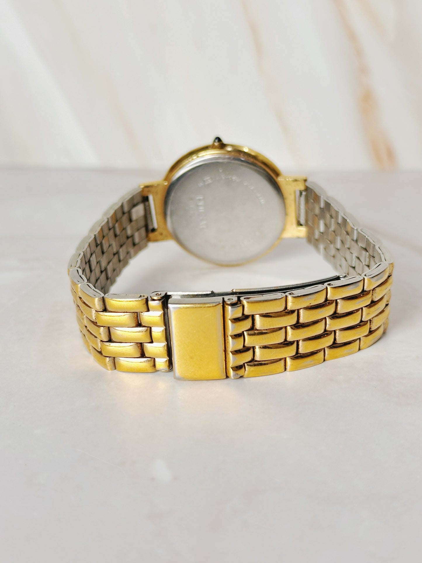 Pulsar Women's/Men's Gold-Tone Watch – Date Display – Quartz – Classic Dress Style