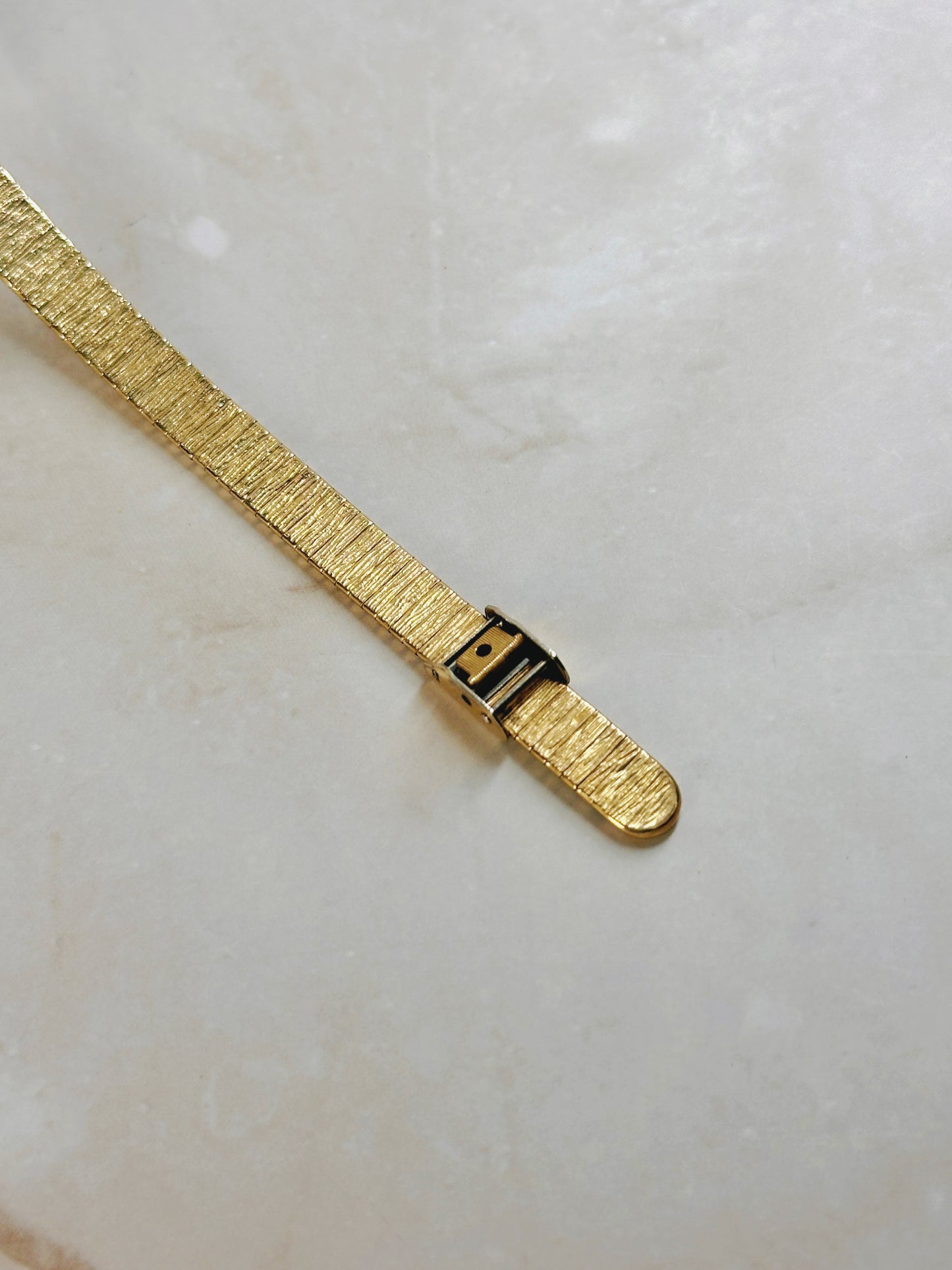 Wittnauer Gold-Tone Rectangular Watch – Black Dial – Manual Wind – Vintage Ladies