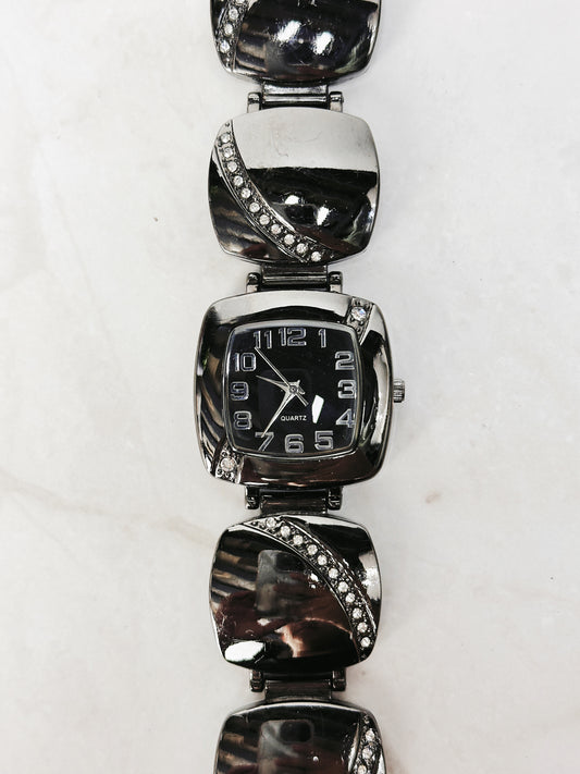 Black Tone Quartz Bracelet Watch – Black Dial – Rhinestone Accents – Ladies – New Battery