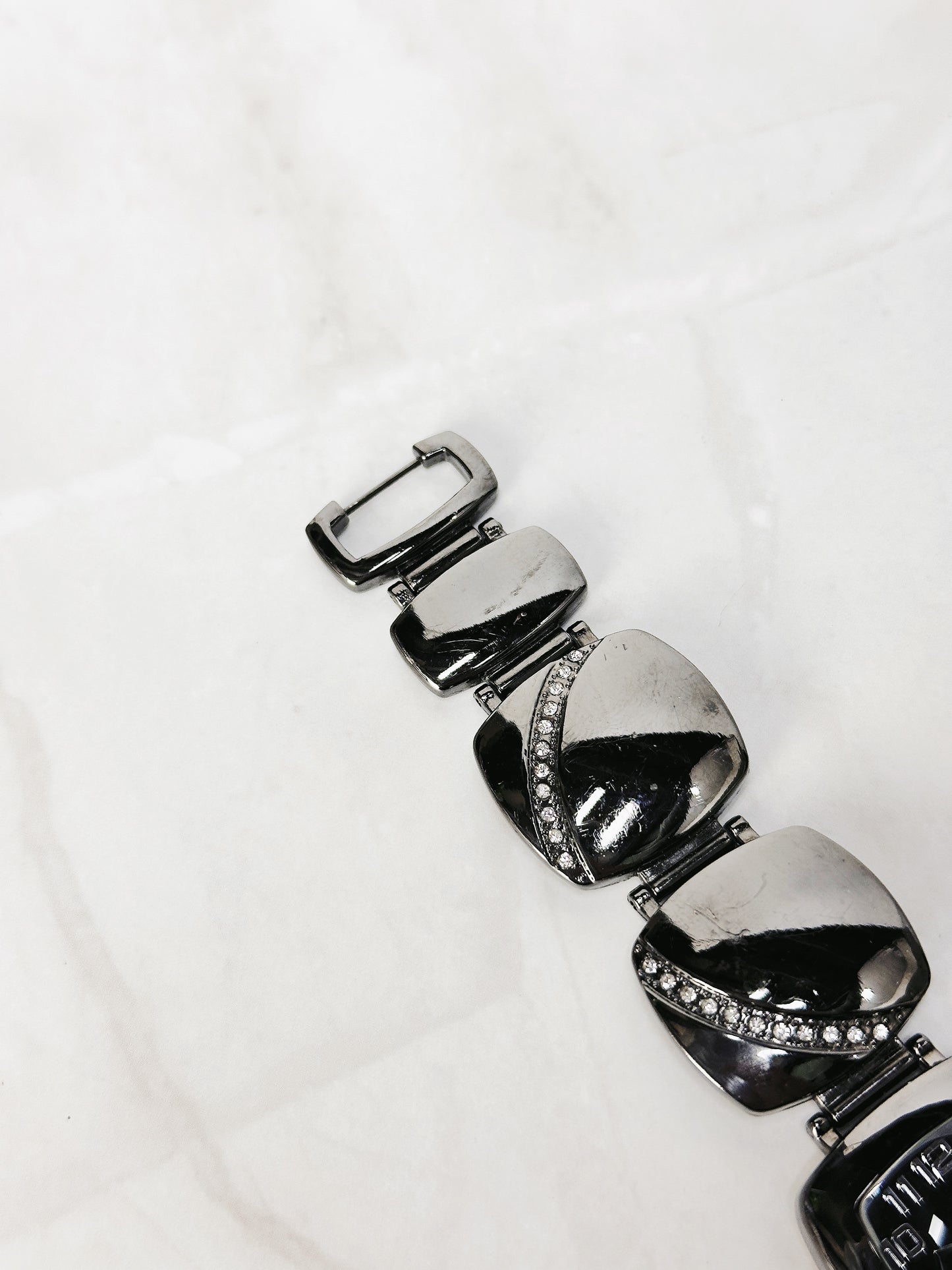 Black Tone Quartz Bracelet Watch – Black Dial – Rhinestone Accents – Ladies – New Battery