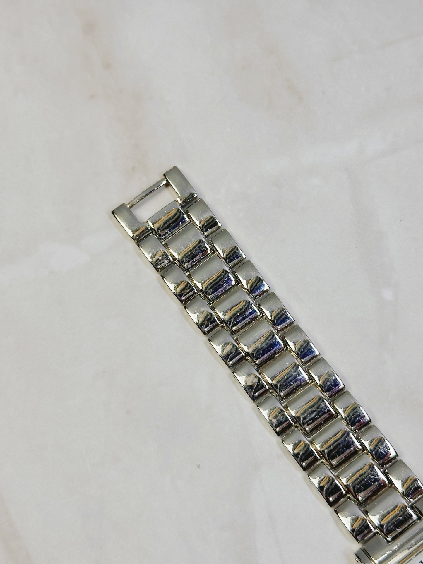 Silver Tone Square Tank Style Watch – Roman Numerals – Stainless Steel Bracelet – Quartz – New Battery