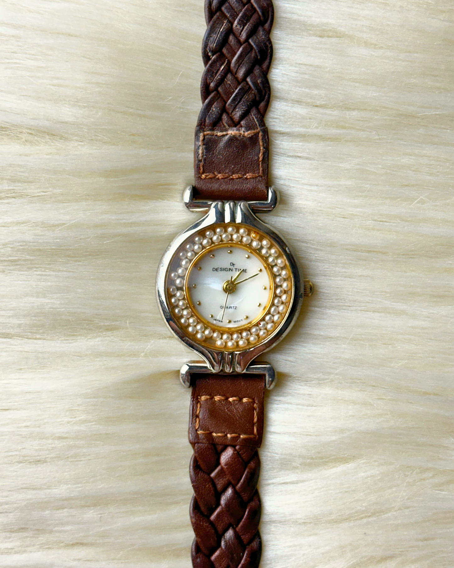 Vintage Design Time Ladies’ Silver-Tone Pearl Accent Quartz Watch – Brown Braided Strap