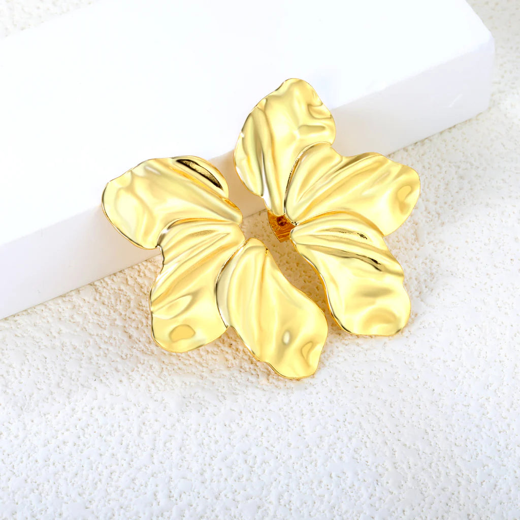 Abstract Petal Stud Earrings