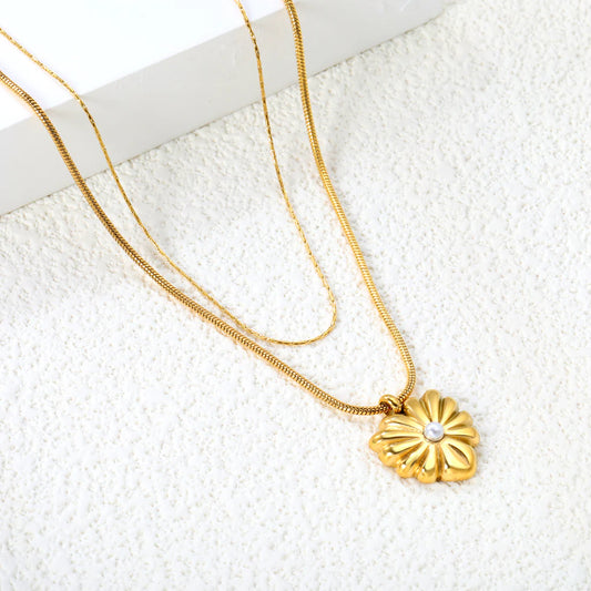 Floral Heart Pendant Necklace