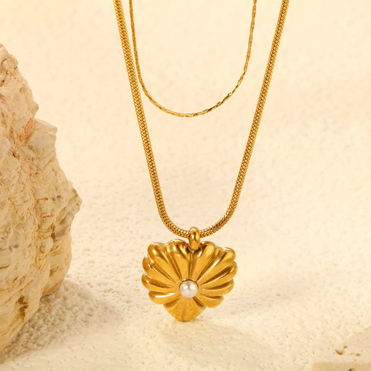 Floral Heart Pendant Necklace
