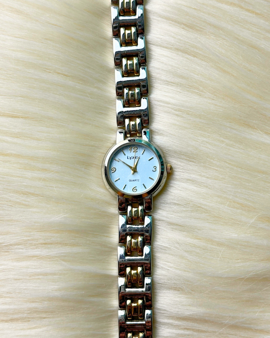 Vintage Lynx Ladies’ Two-Tone Stainless Steel Quartz Watch – Textured Silver Dial