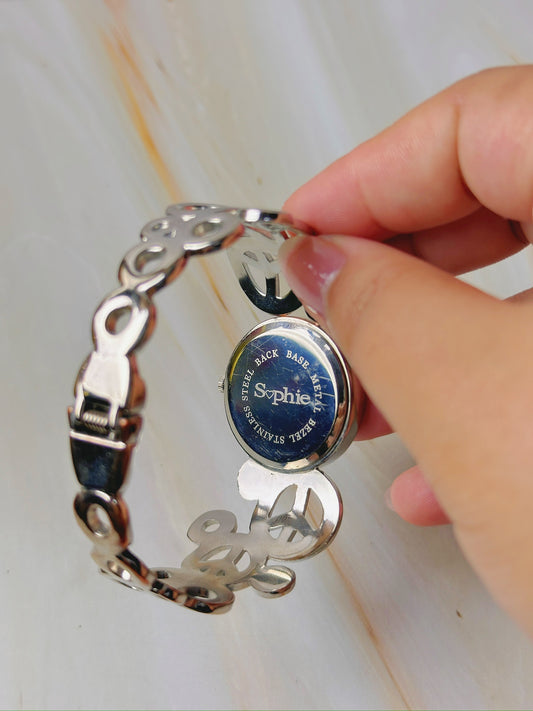 Sophie Women’s Bracelet Watch – Quartz – Peace Symbol Design – Silver Tone – Excellent Condition