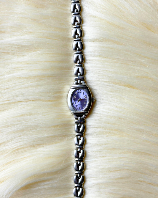Vintage Silver-Tone Ladies’ Link Bracelet Quartz Watch – Lavender Oval Dial