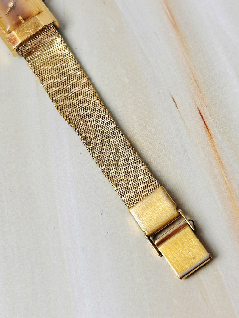 Seiko Ladies Vintage Watch – Manual Winding - Gold Tone Rectangular – Classic Dress Style