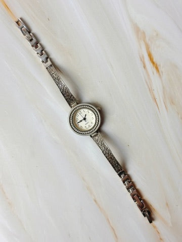 Vintage Women’s Bracelet Watch – Quartz – Ornate Silver Tone – Classic Design