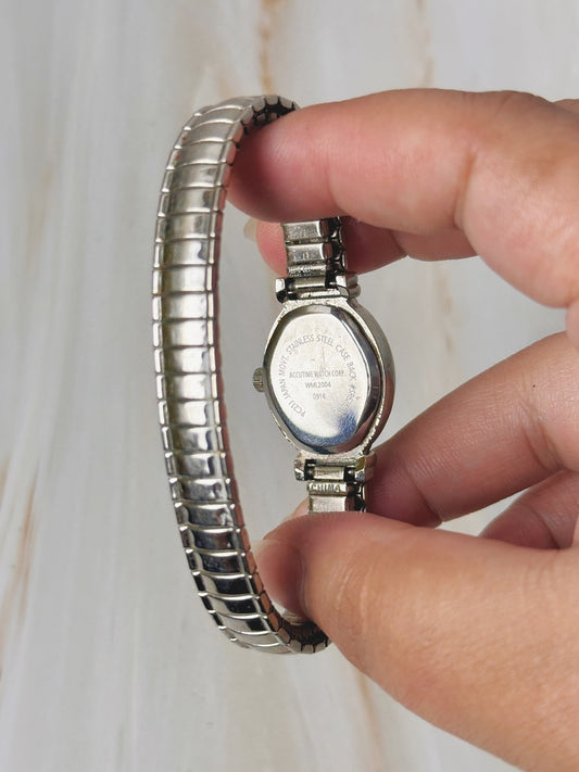 Ladies Petite Watch – Silver Tone – Oval Case – Stretch Bracelet