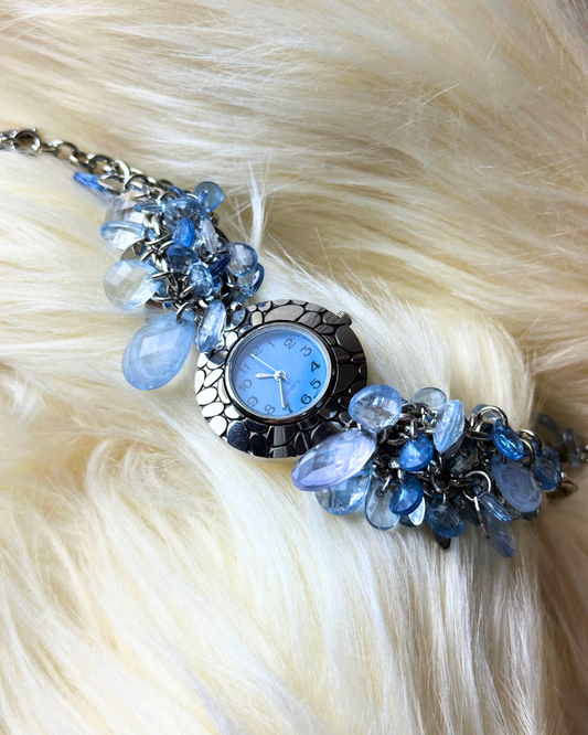 Vintage Ladies’ Silver-Tone Charm Bracelet Quartz Watch – Blue Dial