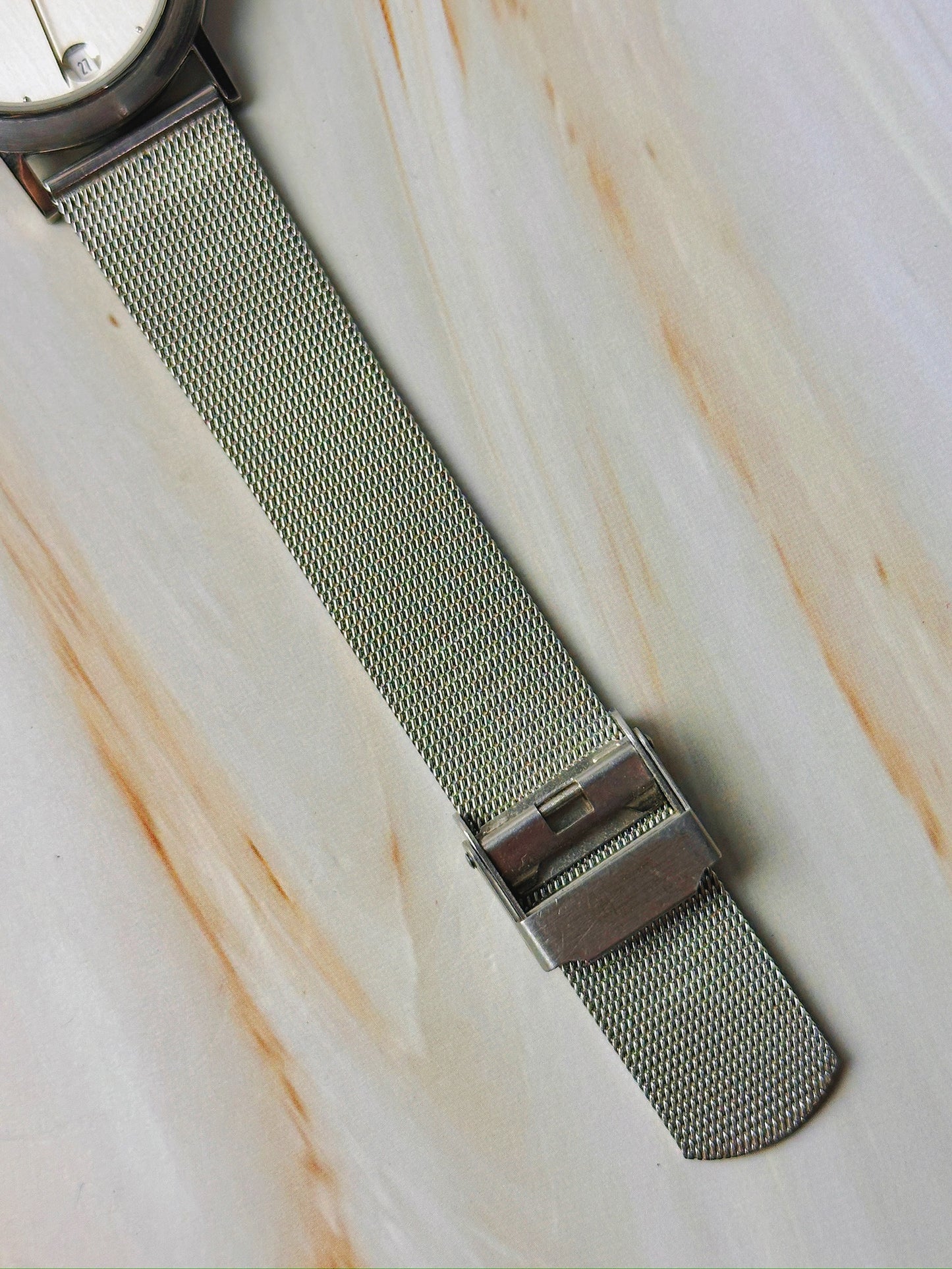 Skagen Denmark Ladies Watch – Stainless Steel Mesh – Date Display – Minimalist Design