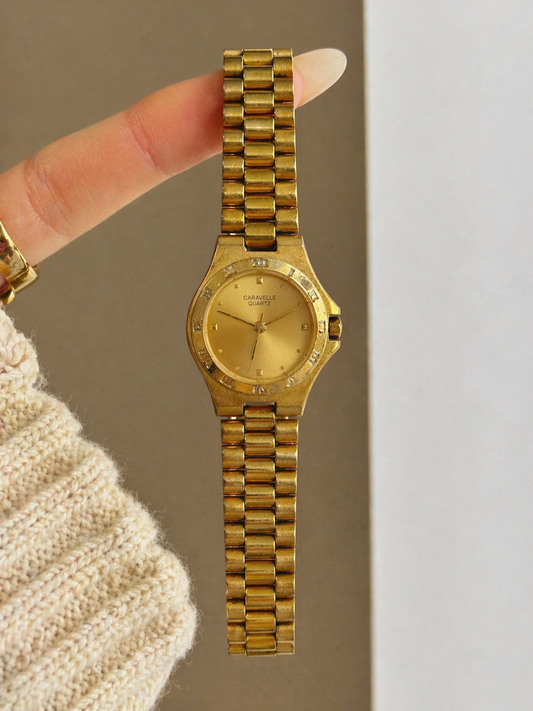 Caravelle Gold-Tone Vintage Watch – Champagne Dial – Quartz – Classic Bracelet