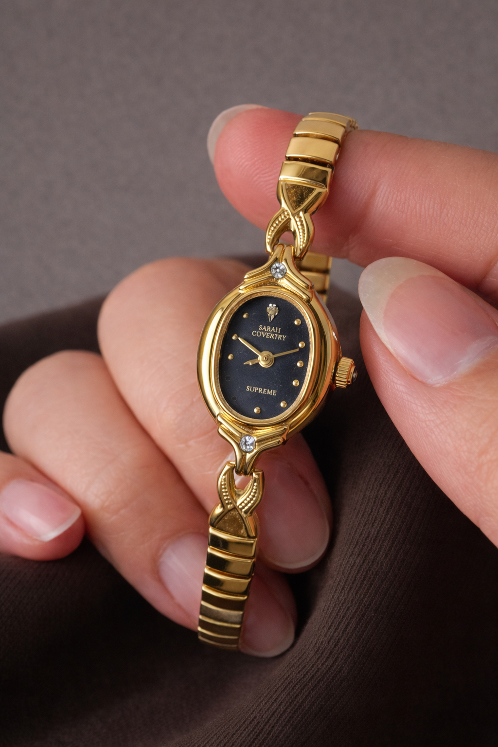 Sarah Coventry Supreme Women’s Oval Dress Watch – Gold Tone Bracelet – Quartz