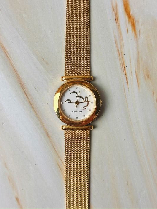 Skagen Ladies Watch – Gold Tone Mesh Bracelet – Crystal Markers