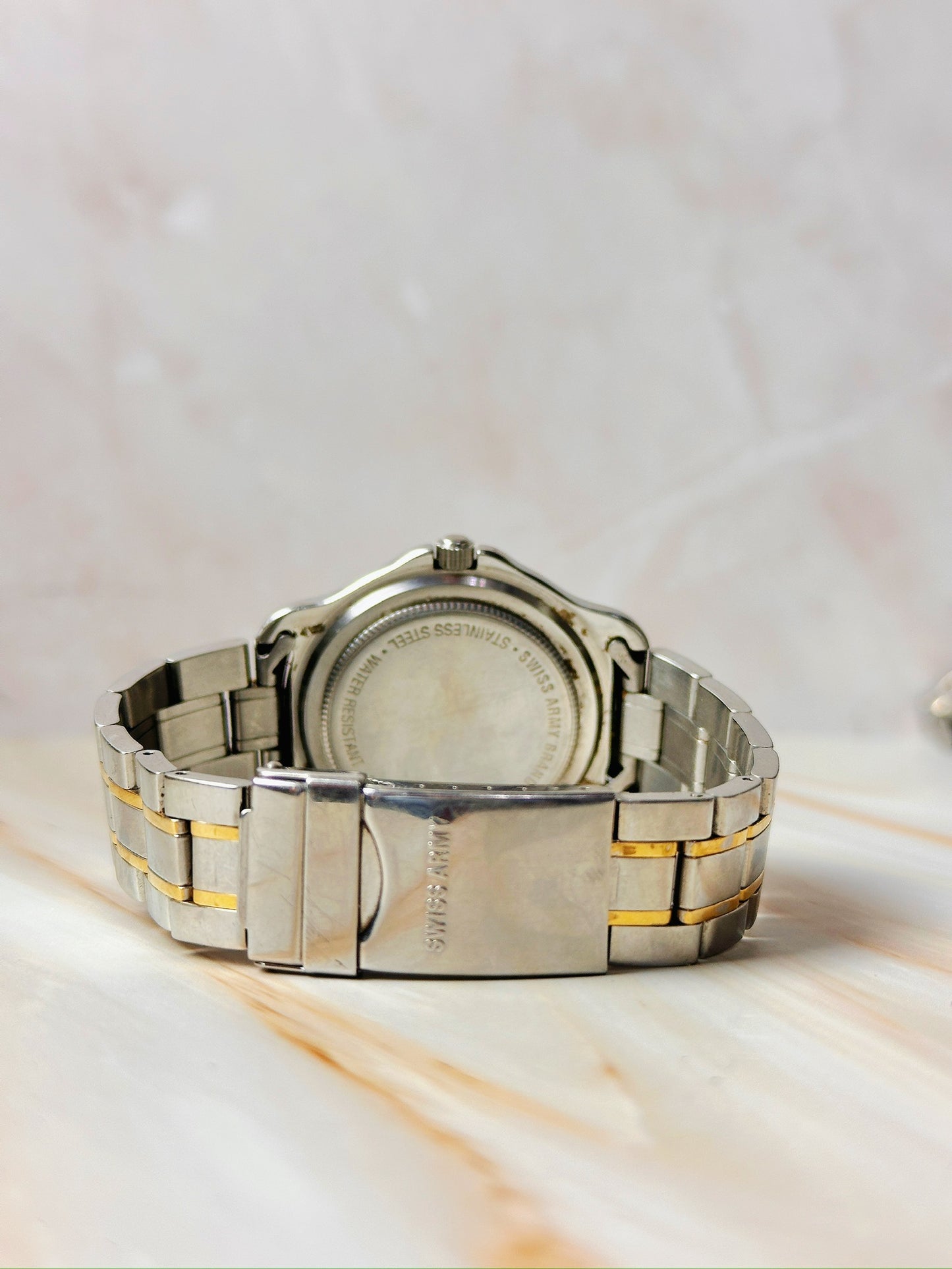 Swiss Army Watch – Two Tone – Date – Classic Field Style