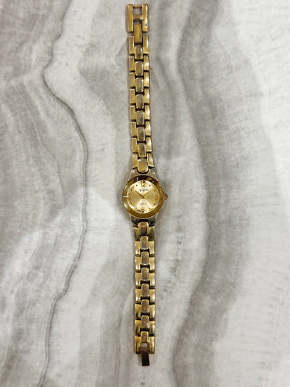 Novelle Quartz Watch – Gold-Tone Dial with Two-Tone Bracelet (Japan Movt, WR 30M)
