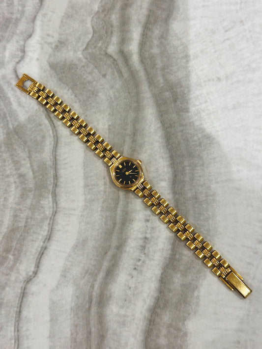 Citizen Quartz Watch – Black Dial with Gold-Tone Bracelet (WR 30M)