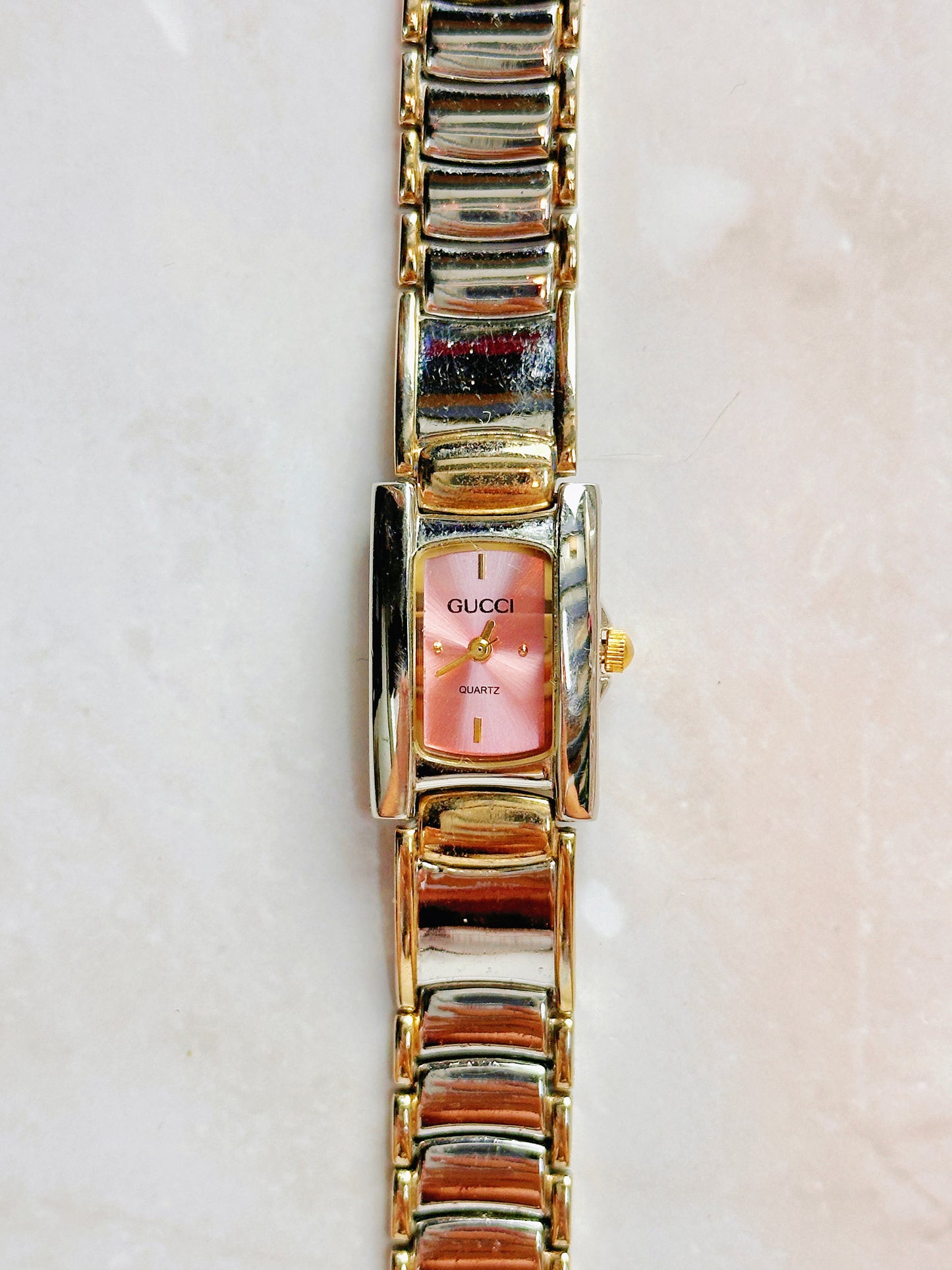Gucci Quartz Watch – Pink Dial Two-Tone Bracelet (Water Resistant)