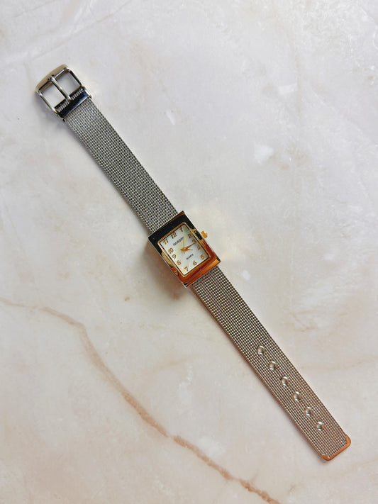 Gossip Quartz Watch – Mother of Pearl Dial with Two-Tone Mesh Bracelet (WR 30M)