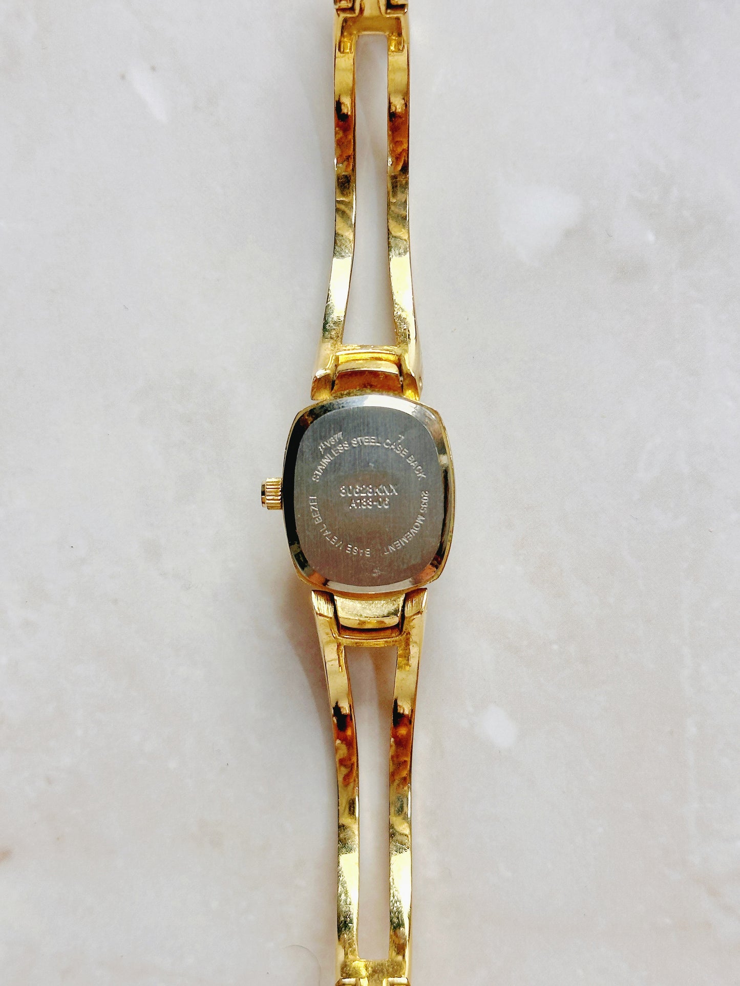 Quartz Dress Watch – Silver Sunburst Dial with Gold-Tone Open Bangle Bracelet (WR 30M)