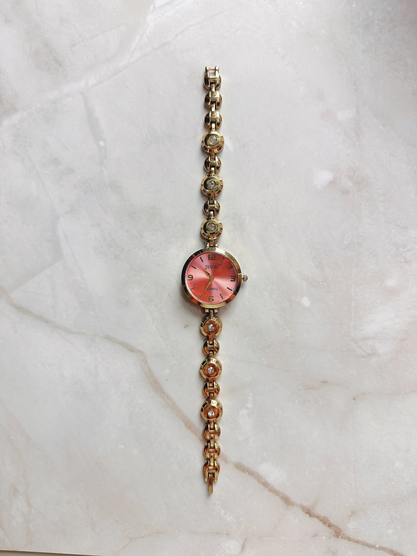 Jesou Quartz Watch – Pink Sunburst Dial with Gold-Tone Crystal Bracelet (WR 30M)