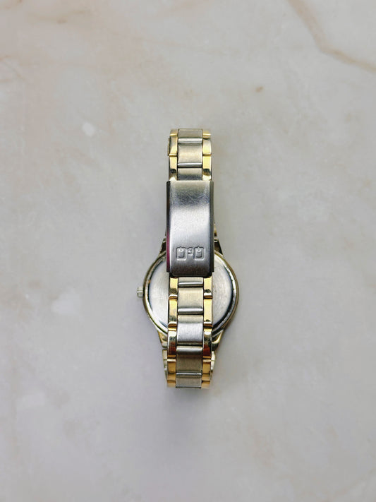 Q&Q Quartz Watch – Two-Tone Bracelet with Crystal Bezel (Water Resist 5 BAR)