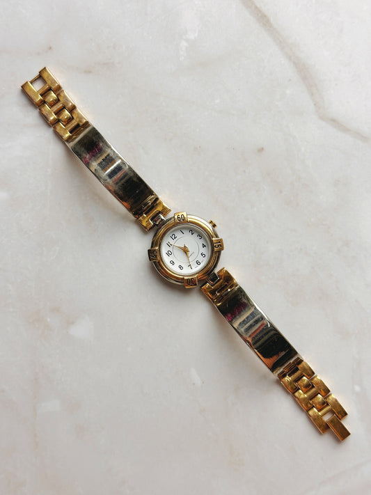 Vintage Two-Tone Women’s Watch – Sport Bezel Style – Quartz