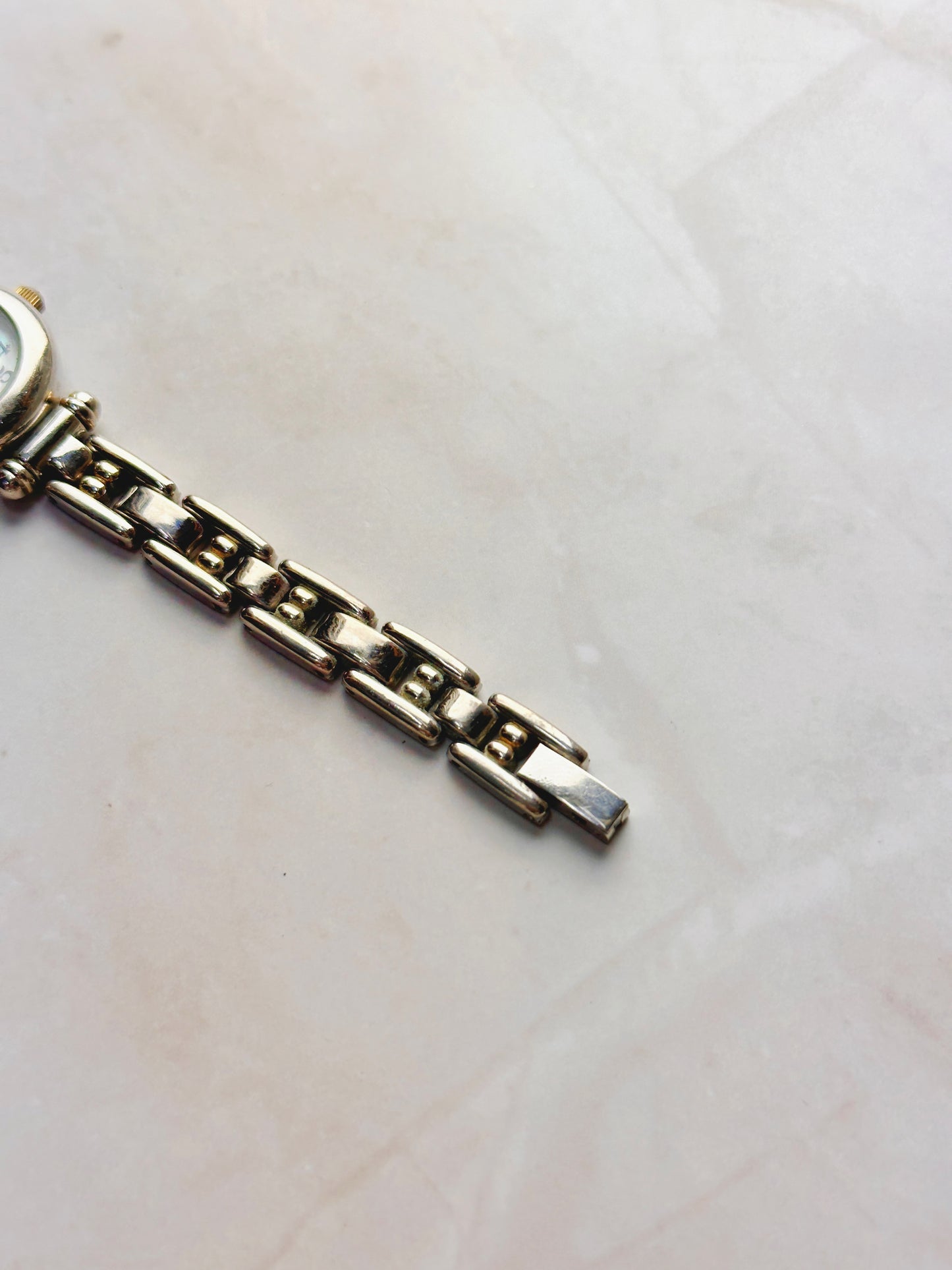 Wrangler Women’s Watch – Two-Tone Bracelet – 30M Water Resistant – Quartz