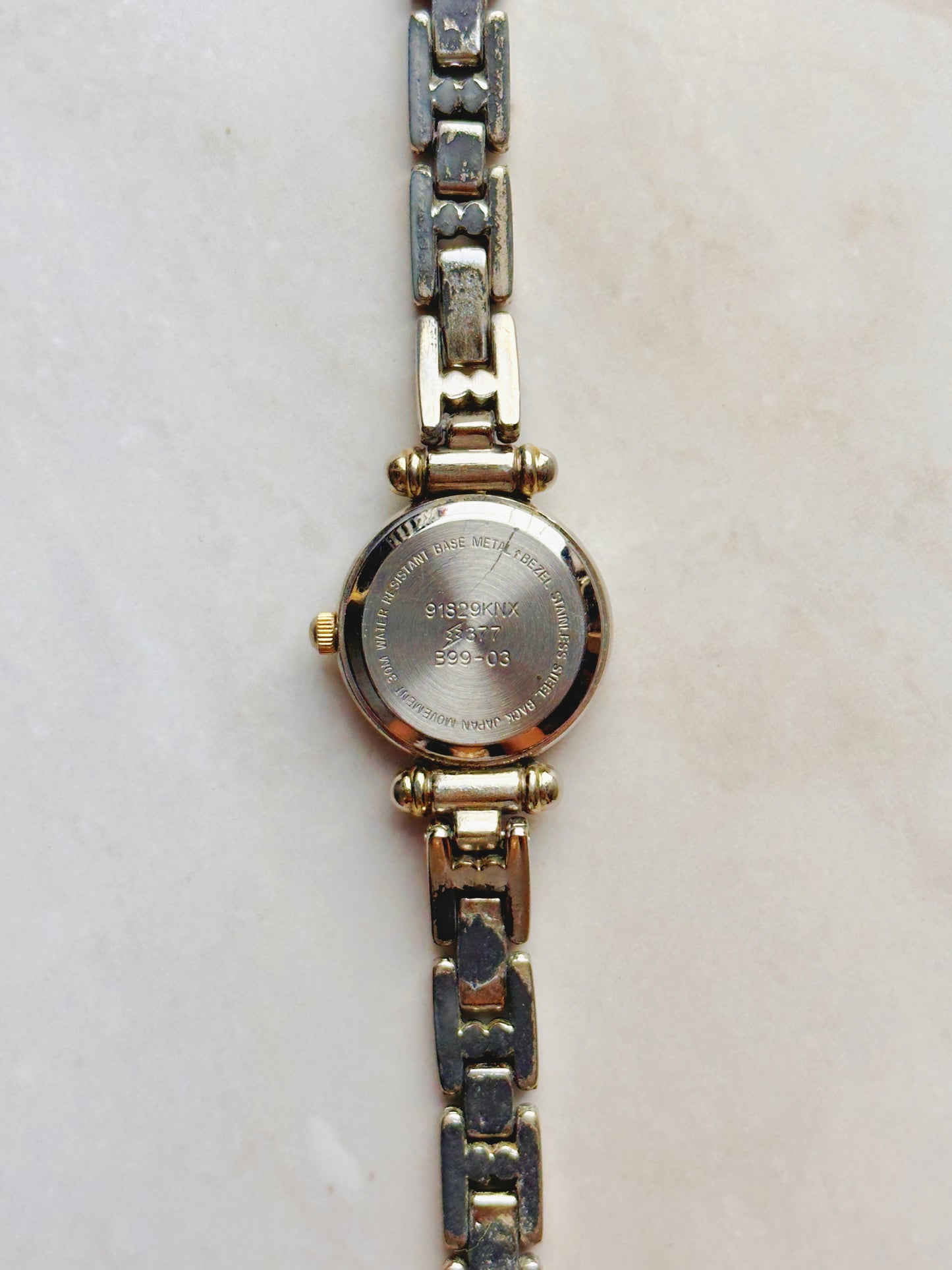 Wrangler Women’s Watch – Two-Tone Bracelet – 30M Water Resistant – Quartz