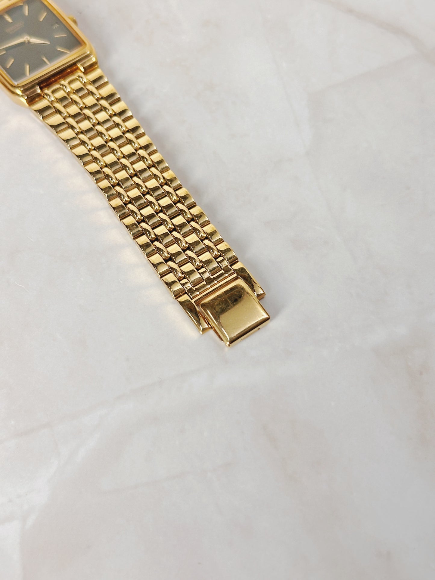 Seiko Rectangular Gold-Tone Watch – Black Dial – Date Window – Classic Dress Style – Quartz