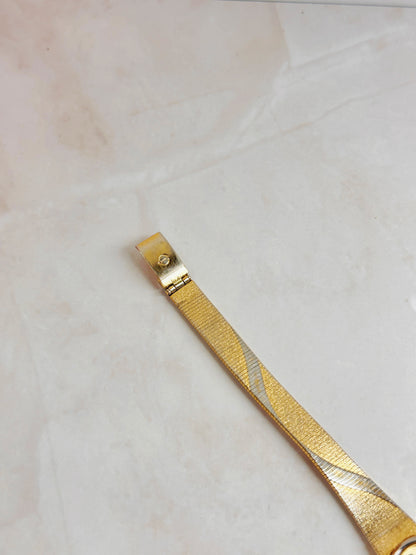 Elgin Gold-Tone Ladies Watch – Oval Case – Champagne Dial – Quartz Classic