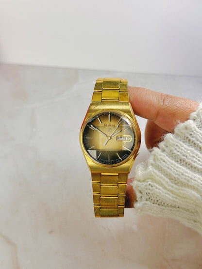 Pulsar Men’s Gold-Tone Day-Date Watch – Brown Sunburst Dial – Quartz – Vintage Classic