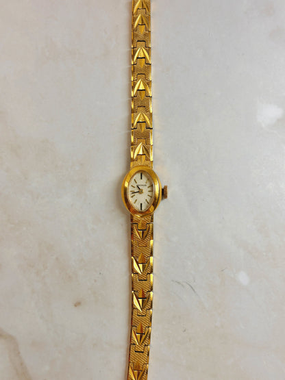 Benrus Gold-Tone Vintage Watch – Manual Wind – Oval Case – Textured Bracelet