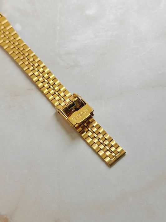 Titan Gold-Tone Dress Watch – White Dial – Quartz – Classic Minimalist