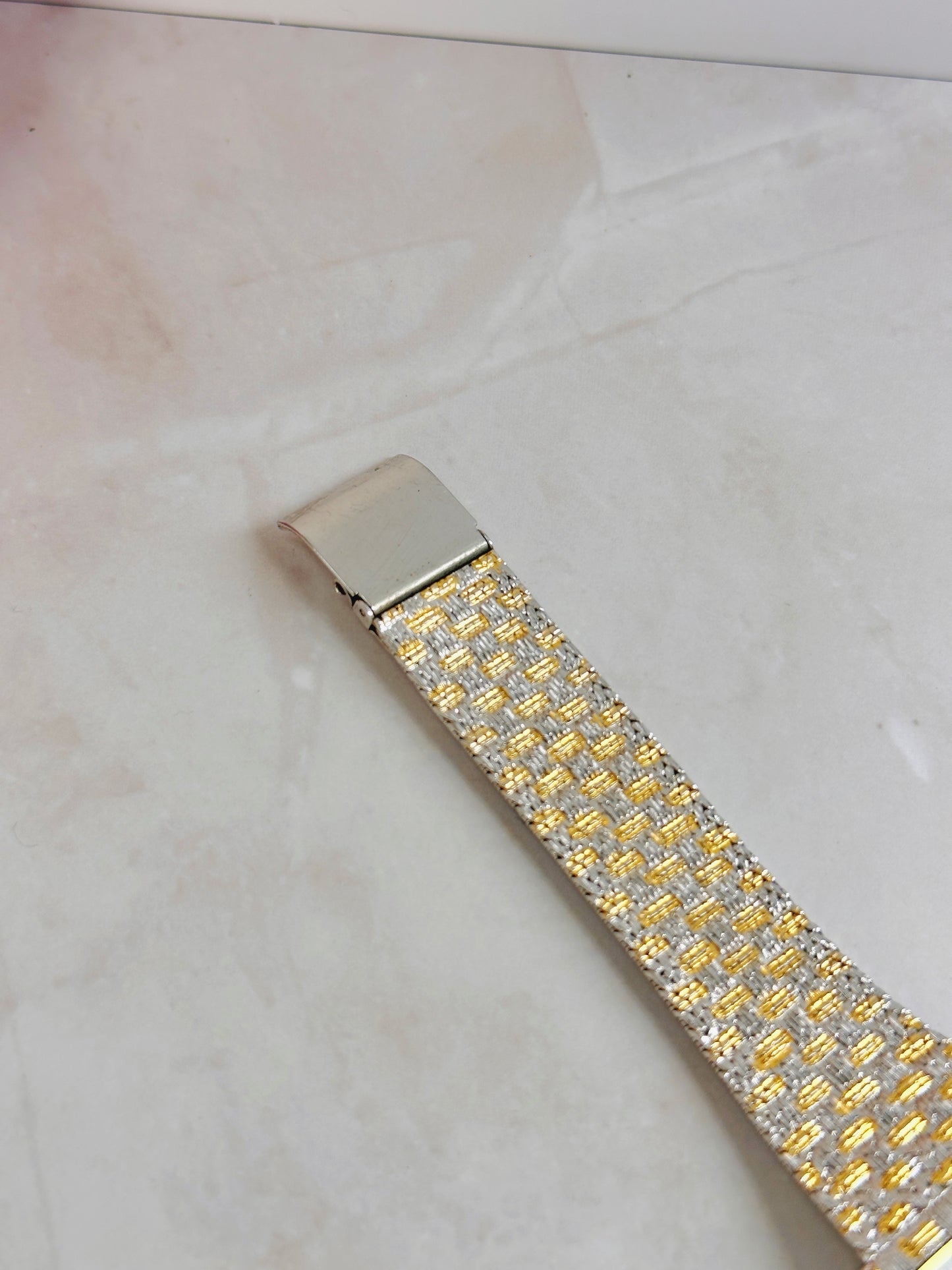 Two-Tone Gold & Silver Dress Watch – Black Dial – Quartz – Square Case Vintage Style
