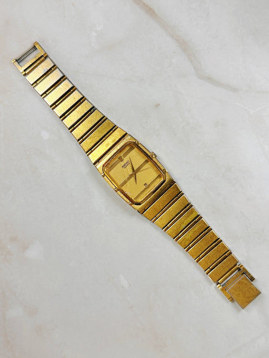 Seiko Quartz Gold-Tone Square Ladies Watch – Slim Vintage Style