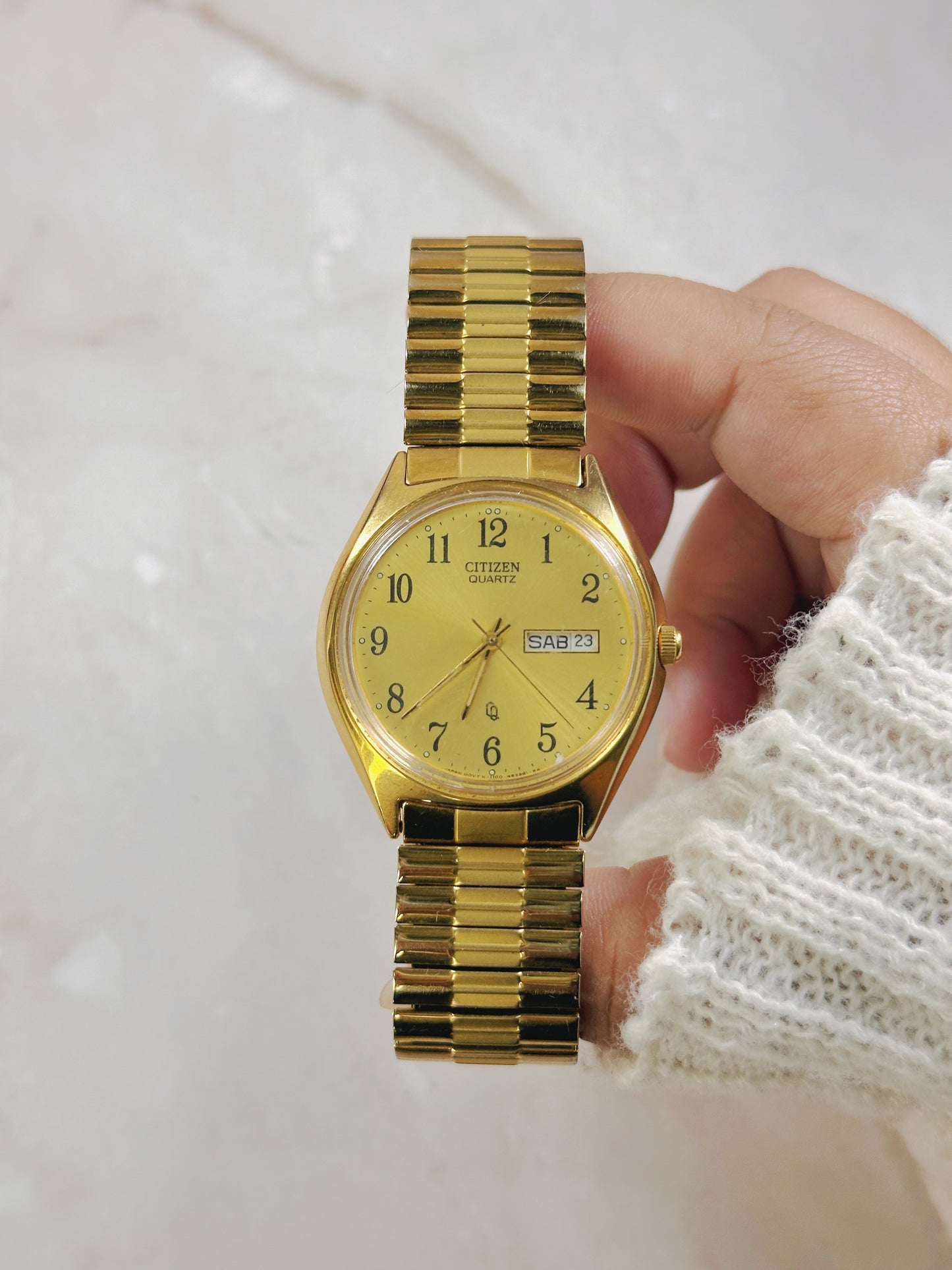 Citizen Quartz Gold-Tone Men’s Watch – Day-Date – Classic Dress Style