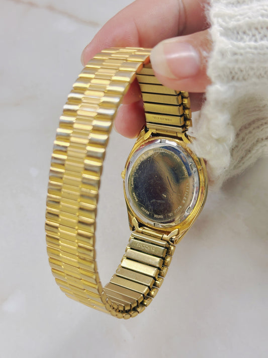 Citizen Quartz Gold-Tone Men’s Watch – Day-Date – Classic Dress Style