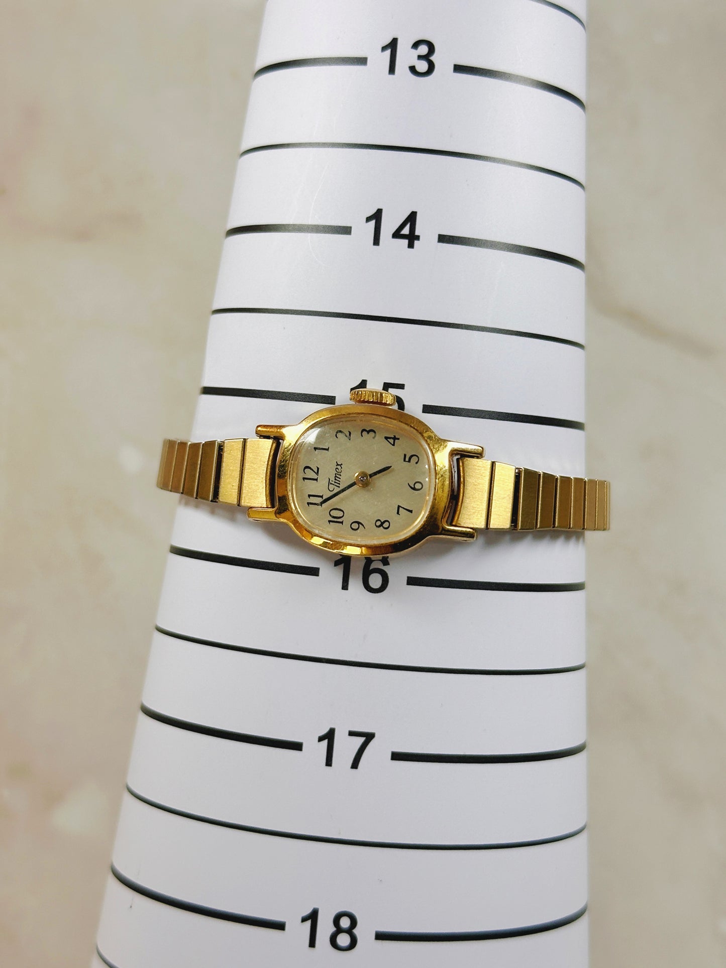 Timex Vintage Ladies Watch – Manual Wind – Gold-Tone Bracelet