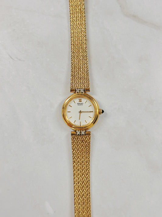 Seiko Quartz Gold-Tone Ladies Watch – Mesh Bracelet – Roman XII