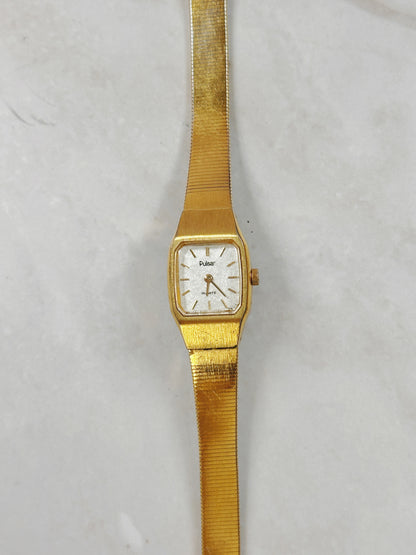 Pulsar Quartz Gold-Tone Ladies Watch – Textured Dial – Vintage Style