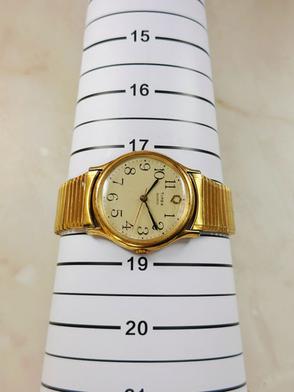 Timex Quartz Gold-Tone Men’s Watch – Cream Dial – Stretch Bracelet