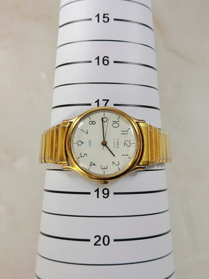 Timex Quartz Gold-Tone Men’s Watch – White Dial – Classic Stretch Bracelet