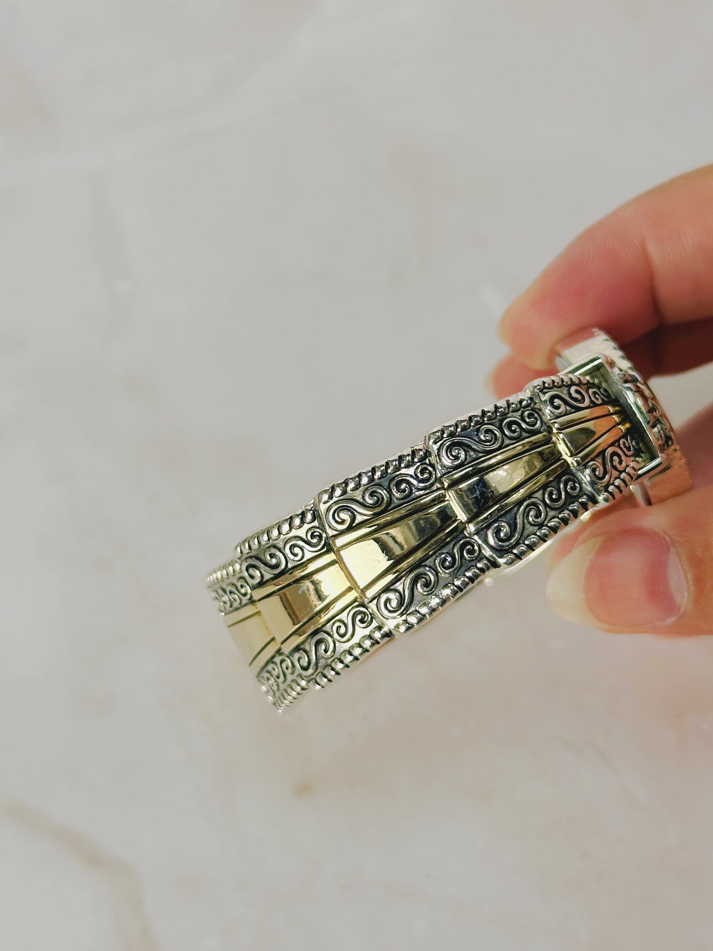 Geneva Platinum Two-Tone Bangle Watch – Ornate Design – Quartz