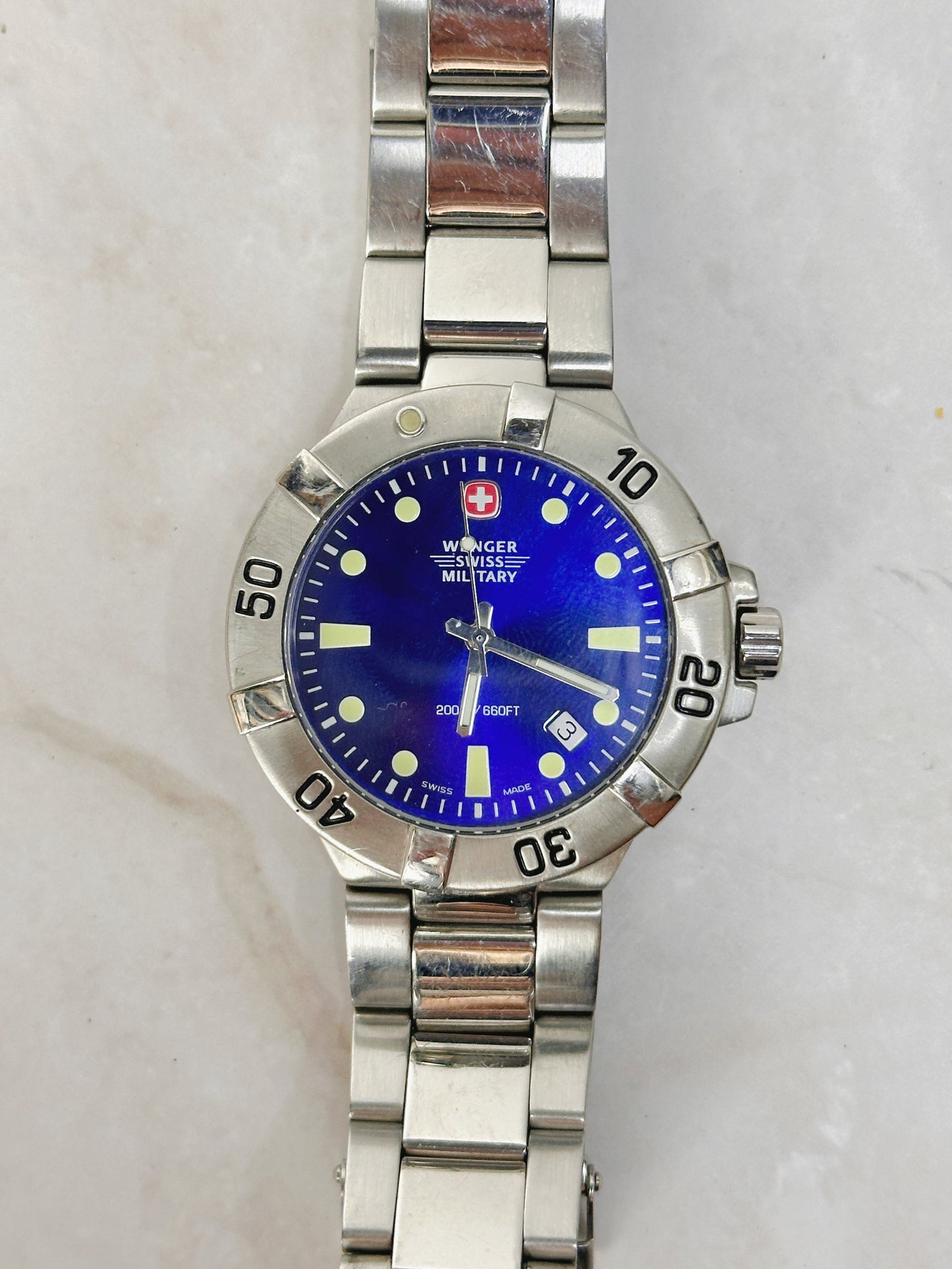 Wenger Swiss Military Diver Watch – Blue Dial – 200M / 660FT – Swiss Made – New Battery