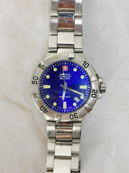 Wenger Swiss Military Diver Watch – Blue Dial – 200M / 660FT – Swiss Made – New Battery