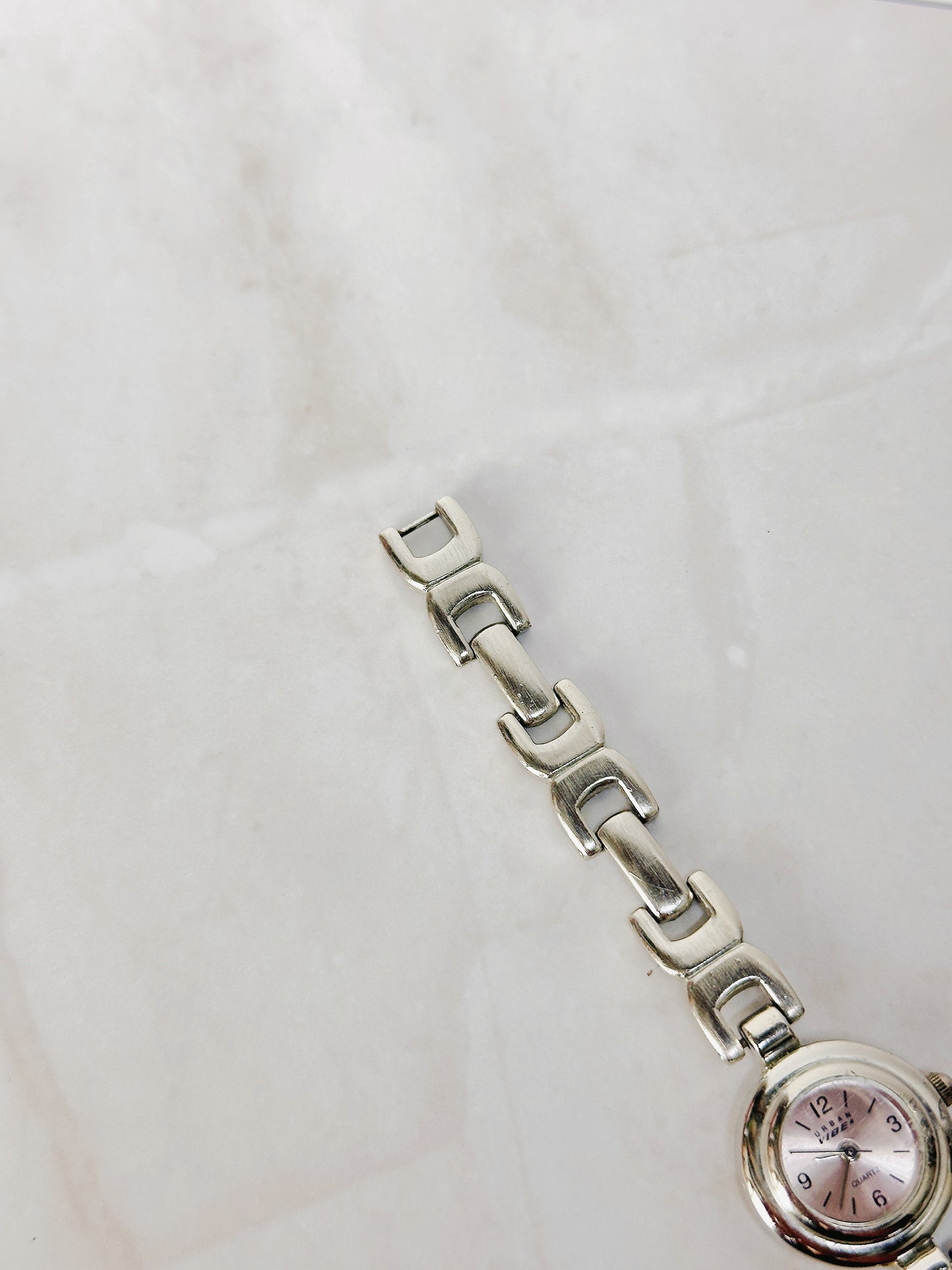 Urban Vibe Quartz Silver Tone Bracelet Watch – Ladies – Pink Dial – New Battery